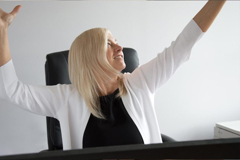 6 Ways Office Based Massages Can Transform Your Workplace
